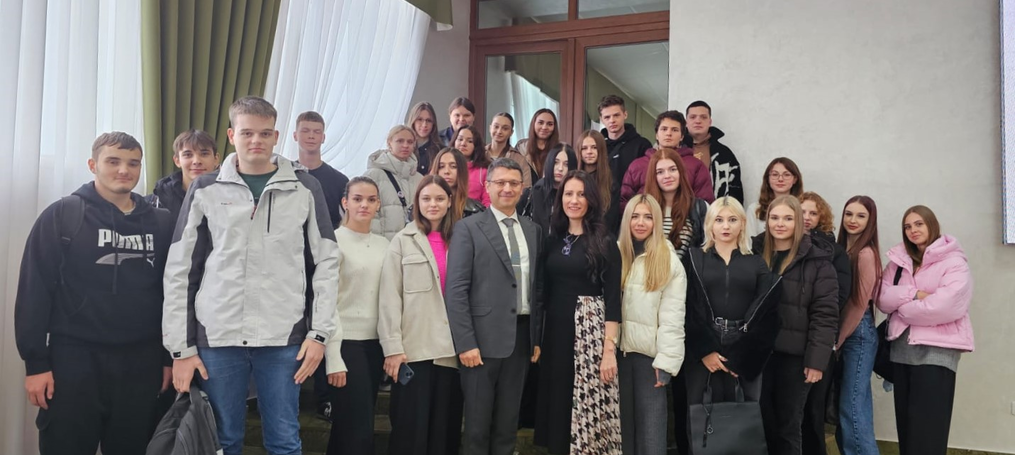 Зустріч здобувачів із професором Іванною Андріївною Мацелюх